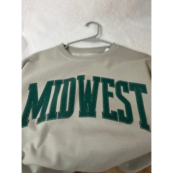 RusTee Clothing Midwest Graphic Sweatshirt Tan Green Small Crewneck Pullover New - Picture 2 of 4